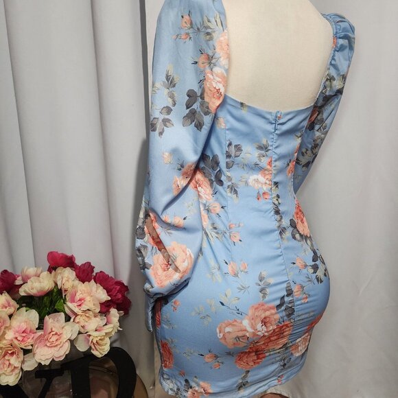 Floral Puffy Sleeve Dress | Party Dress - Picture 3 of 6